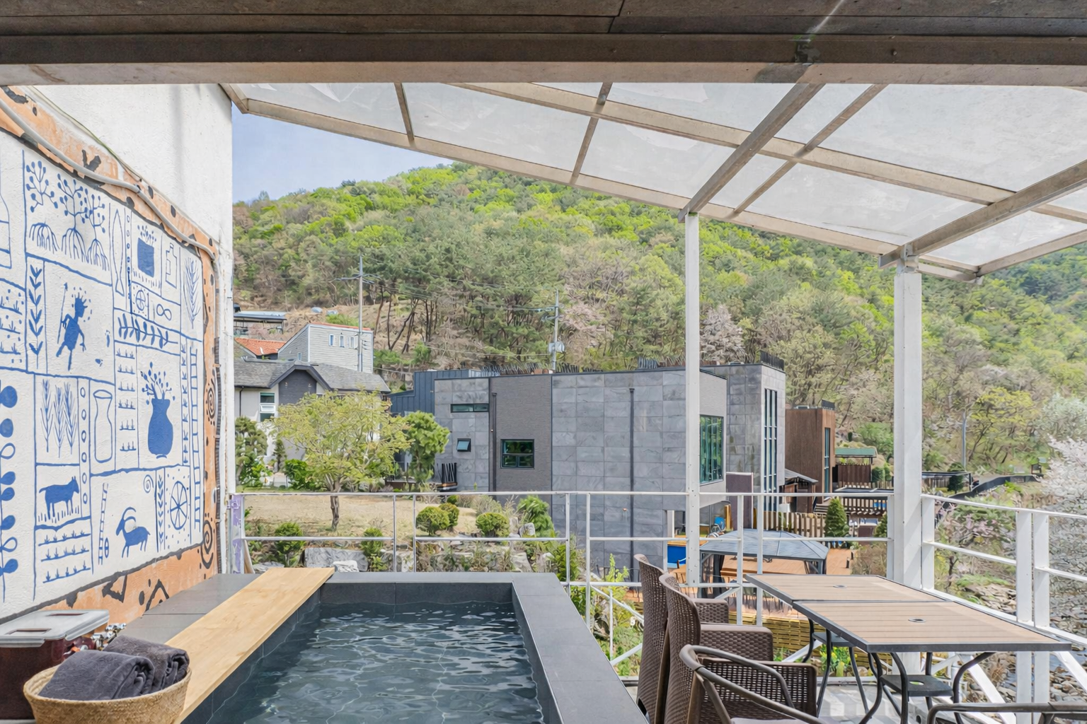 포천 자쿠지 펜션 더스테이하루 STAY C 가족 자쿠지 객실